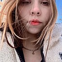 Знакомства: Крис, 25 лет, Брянск