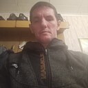 Знакомства: Виктор, 43 года, Докучаевск