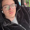 Знакомства: Andrei, 20 лет, București