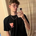 Знакомства: Вячеслав, 21 год, Тюмень