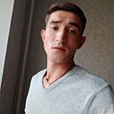 Знакомства: Роман, 27 лет, Саратов