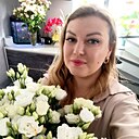 Знакомства: Юлія, 40 лет, Ровно