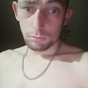 Знакомства: Виктор, 32 года, Топки