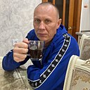 Знакомства: Vitalii, 46 лет, Новокубанск