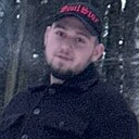 Знакомства: Макс, 26 лет, Комрат