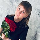 Знакомства: Евгения, 31 год, Екатеринбург