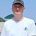 Знакомства: Виктор, 29 лет, Борзя