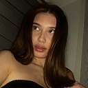 Знакомства: Полина, 19 лет, Москва