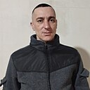 Знакомства: Максим, 37 лет, Шахтерск
