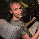 Знакомства: Dario, 28 лет, Suceava