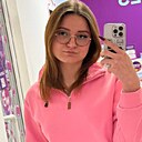 Знакомства: Елизавета, 19 лет, Рязань