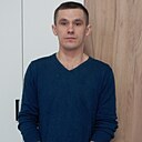 Знакомства: Виктор, 32 года, Ульяновск