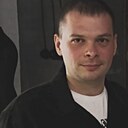 Знакомства: Олег, 32 года, Елец