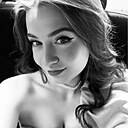 Знакомства: Арина, 21 год, Москва