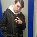 Знакомства: Даня, 21 год, Симферополь