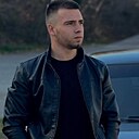 Знакомства: Максим, 26 лет, Балаково