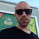 Знакомства: Макс, 27 лет, Радом