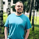 Знакомства: Максим, 33 года, Тюмень