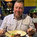 Знакомства: Олег, 40 лет, Белгород