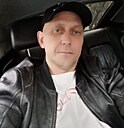 Знакомства: Александр, 37 лет, Омск