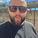 Знакомства: Евгений, 29 лет, Владивосток