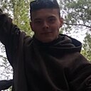 Знакомства: Валерий, 19 лет, Олекминск