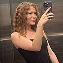 Знакомства: Вика, 25 лет, Калининград