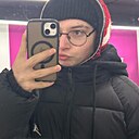 Знакомства: Максим, 18 лет, Москва