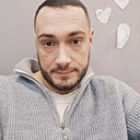 Знакомства: Александр, 33 года, Тюмень