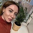 Знакомства: Арина, 37 лет, Москва