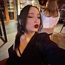 Знакомства: Алёна, 19 лет, Саратов