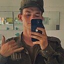 Знакомства: Дмитрий, 20 лет, Нахабино