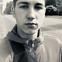 Знакомства: Матвей, 18 лет, Сенно