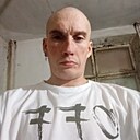 Знакомства: Дима, 39 лет, Гатчина