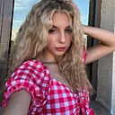 Знакомства: Polina, 22 года, Днепр