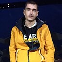 Знакомства: Александр, 35 лет, Свердловский