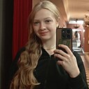 Знакомства: Даша, 20 лет, Москва