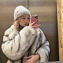 Знакомства: Сонечка, 18 лет, Тюмень