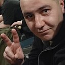 Знакомства: Алекс, 25 лет, Амвросиевка