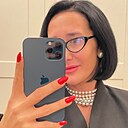 Знакомства: Elena, 40 лет, Екатеринбург