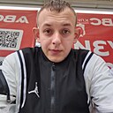 Знакомства: Артём, 25 лет, Ульяновск