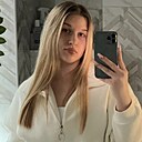 Знакомства: Вика, 18 лет, Ульяновск