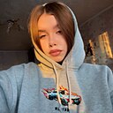 Знакомства: Ẽva, 18 лет, Тюмень