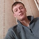 Знакомства: Илья, 32 года, Кингисепп