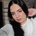 Знакомства: Элина, 22 года, Саратов