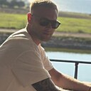 Знакомства: Артём, 31 год, Видное