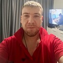 Знакомства: Виталя, 35 лет, Тюмень