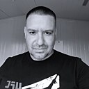 Знакомства: Виталик, 38 лет, Артем