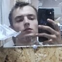 Знакомства: Максим, 21 год, Александров