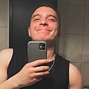 Знакомства: Арти, 24 года, Новосибирск